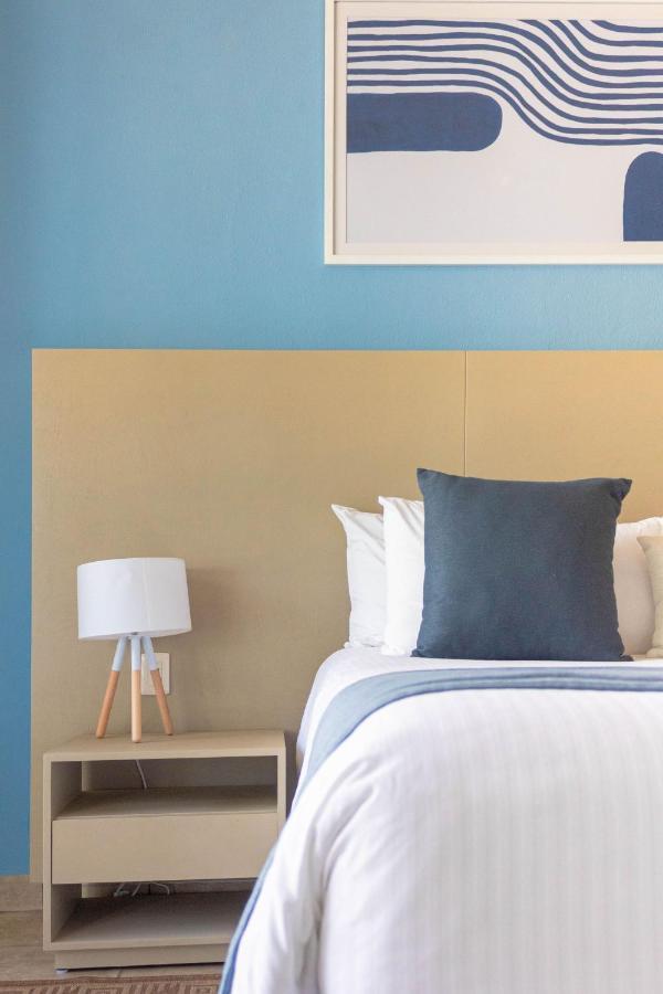 One-Bedroom Suite with Ocean or Garden View