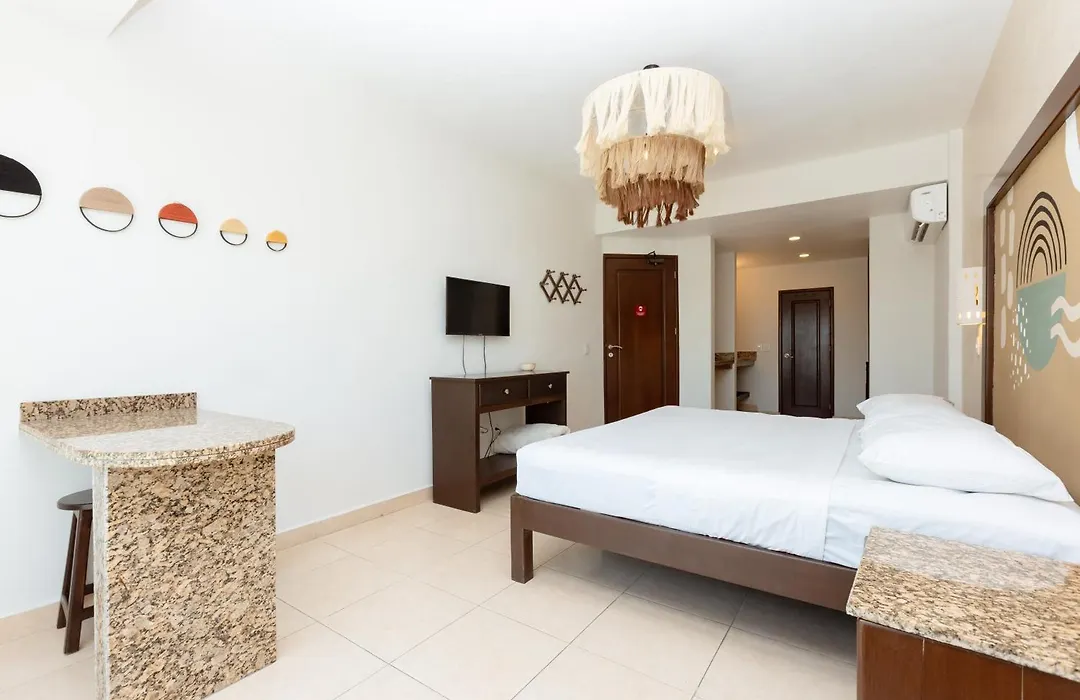 Hotel Kinich-1